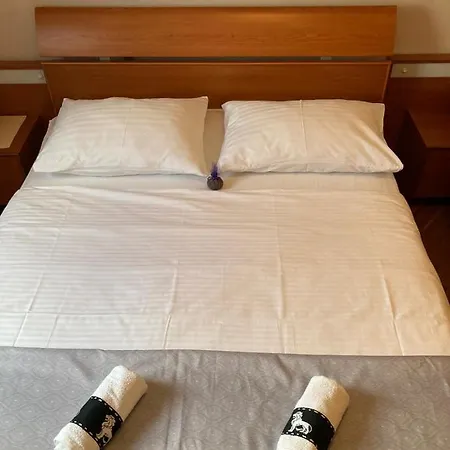 Lägenhet Apartman Leonarda Makarska