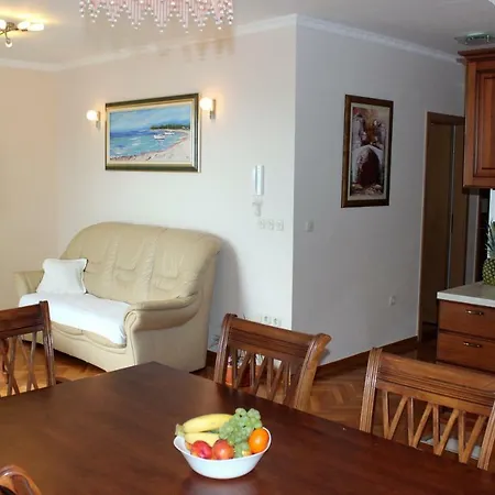 Apartman Leonarda *